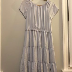 Ann Taylor Mid Length 👗